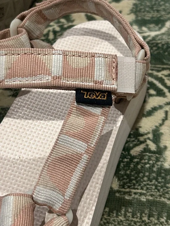 (8) Teva Women's Midform Universal Sandals Brown Sugar Tan Light Pink Platform - Picture 10 of 10